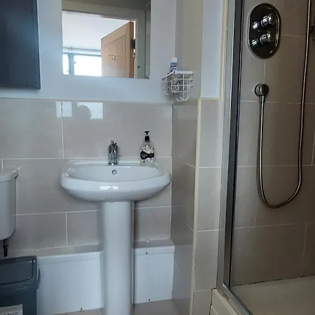 Modern 2bd 4mins To Guinness Storehouse