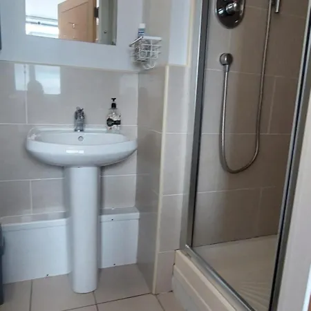 Modern 2bd 4mins To Guinness Storehouse アパート *